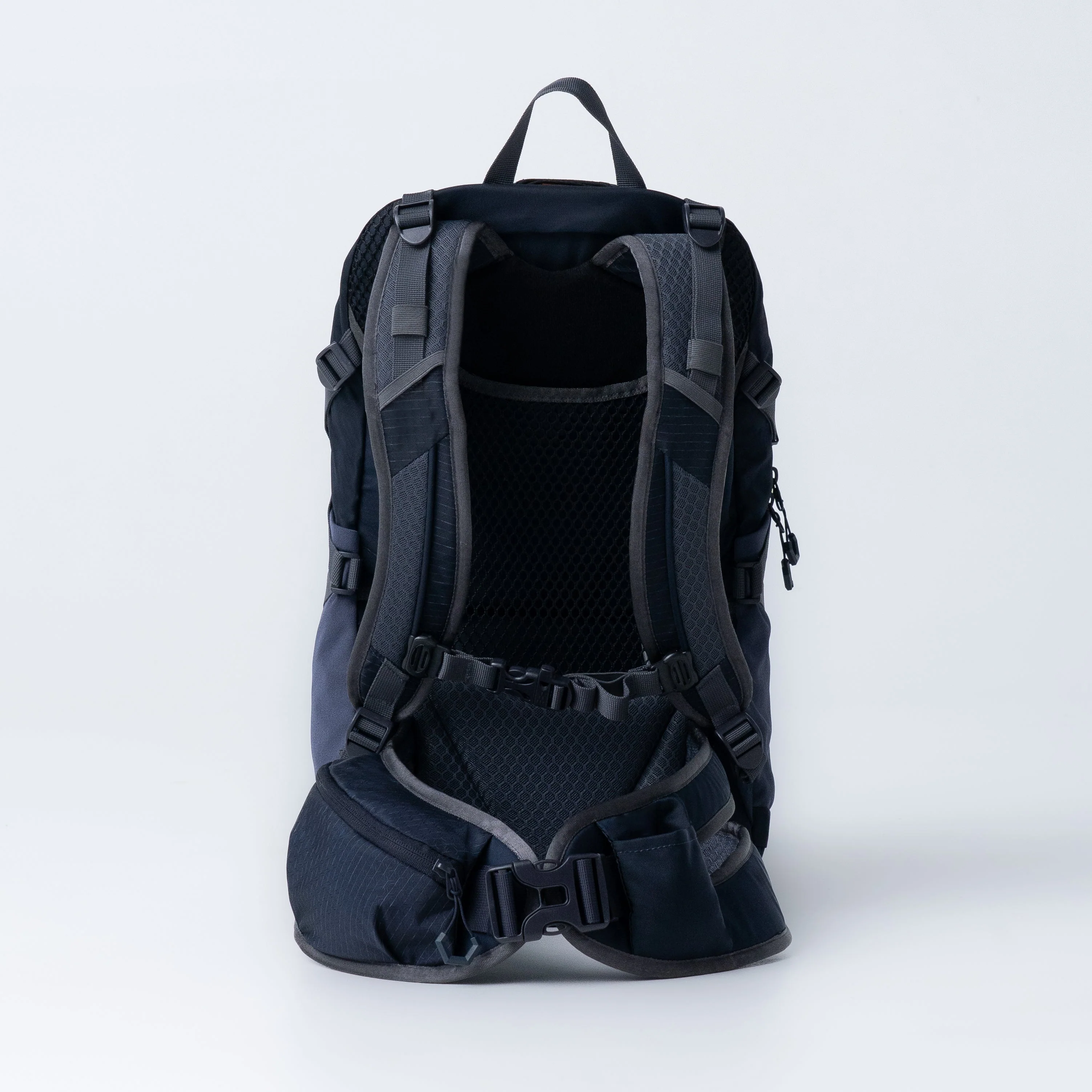 Axiom II Hiking Backpack - Image 3