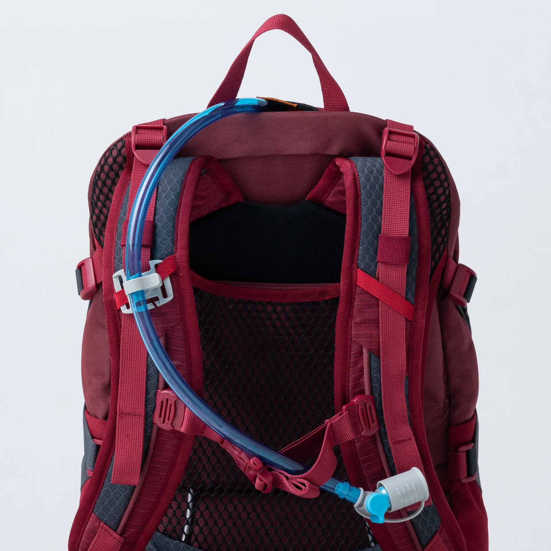 Axiom II Hiking Backpack - Image 5