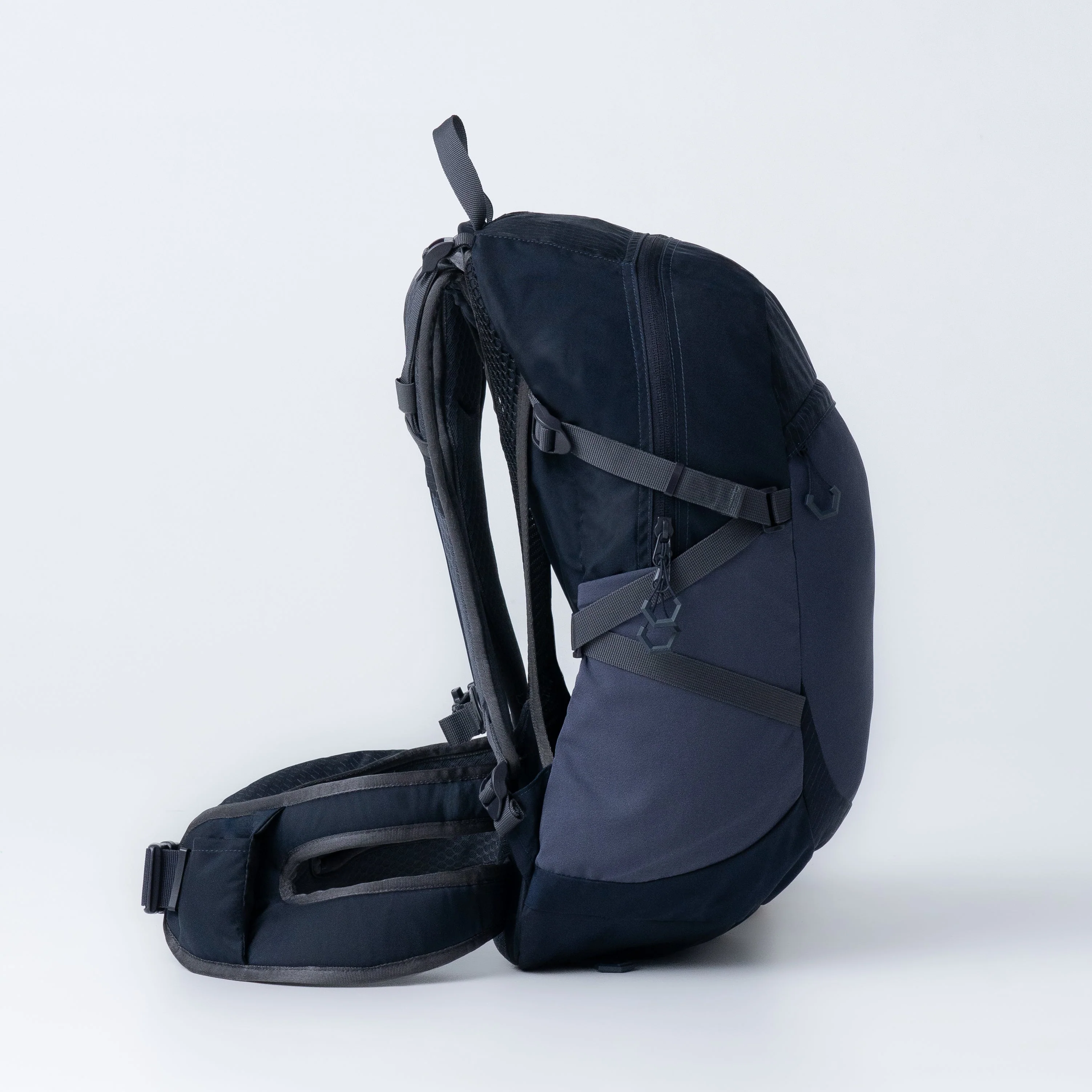 Axiom II Hiking Backpack - Image 6