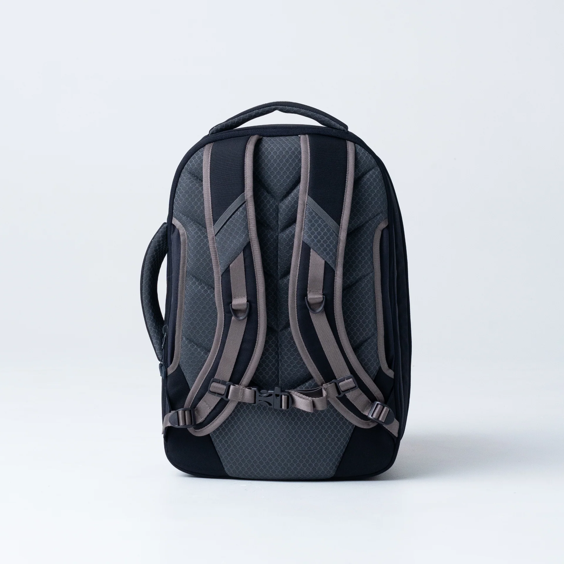 Coolah Travel Backpack - Image 5
