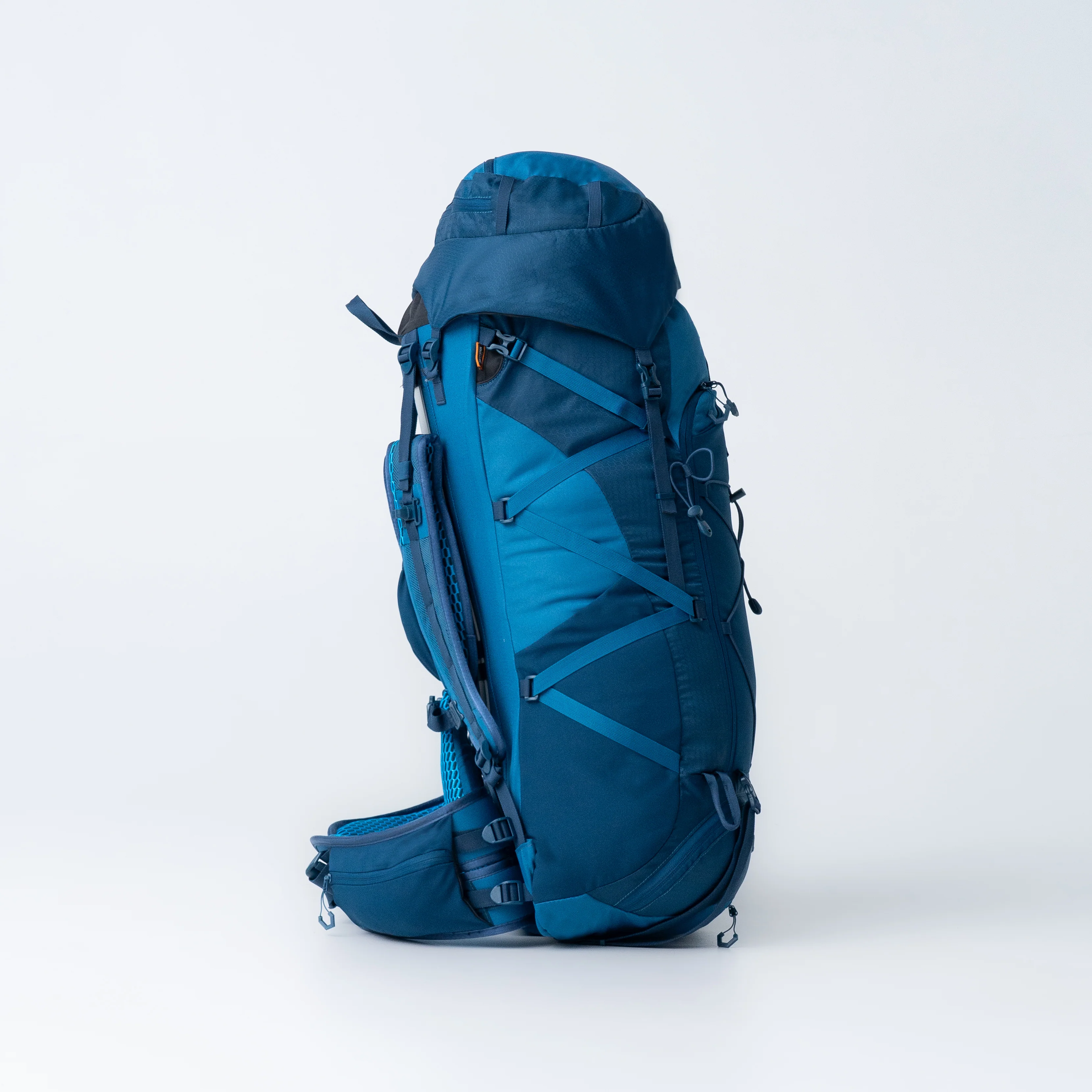 Falcon 60L Hiking Backpack - Image 3