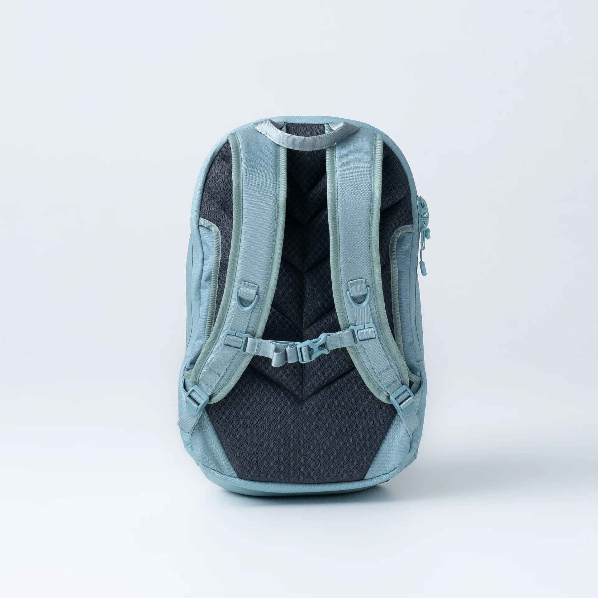 Ku-ring-gai Travel Backpack - Image 4
