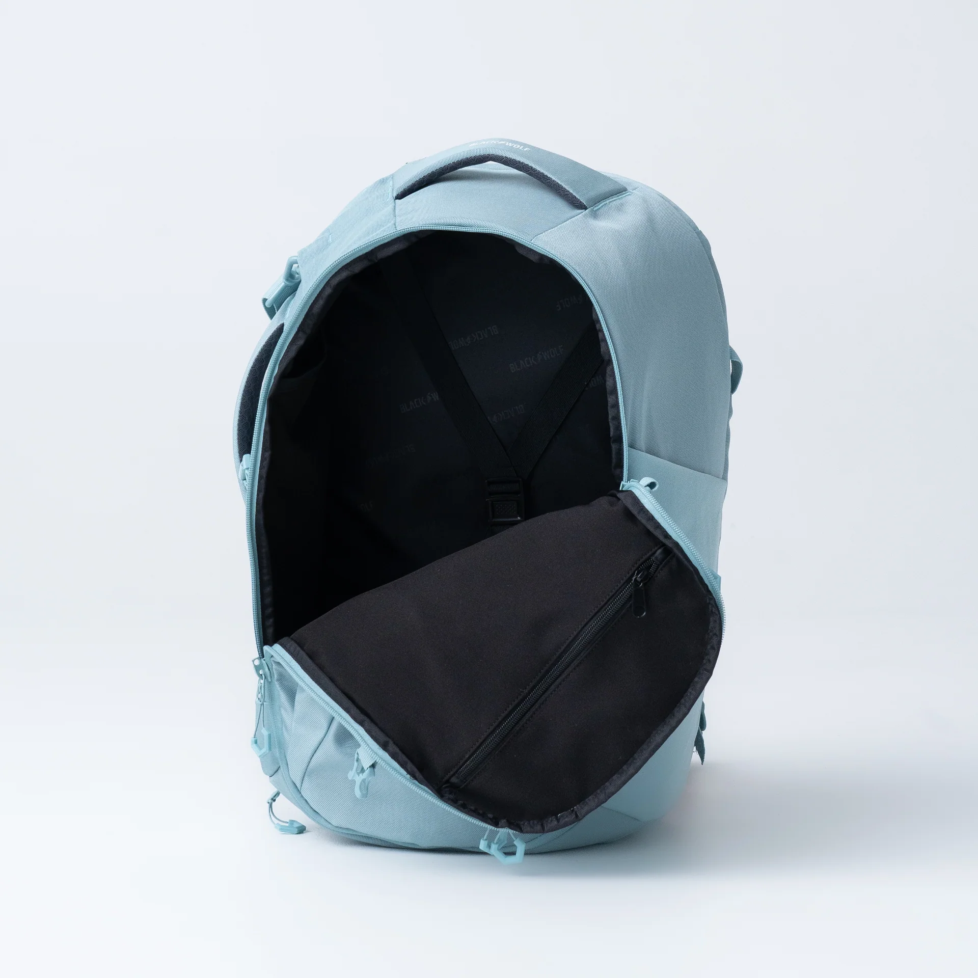Murray Travel Backpack - Image 6