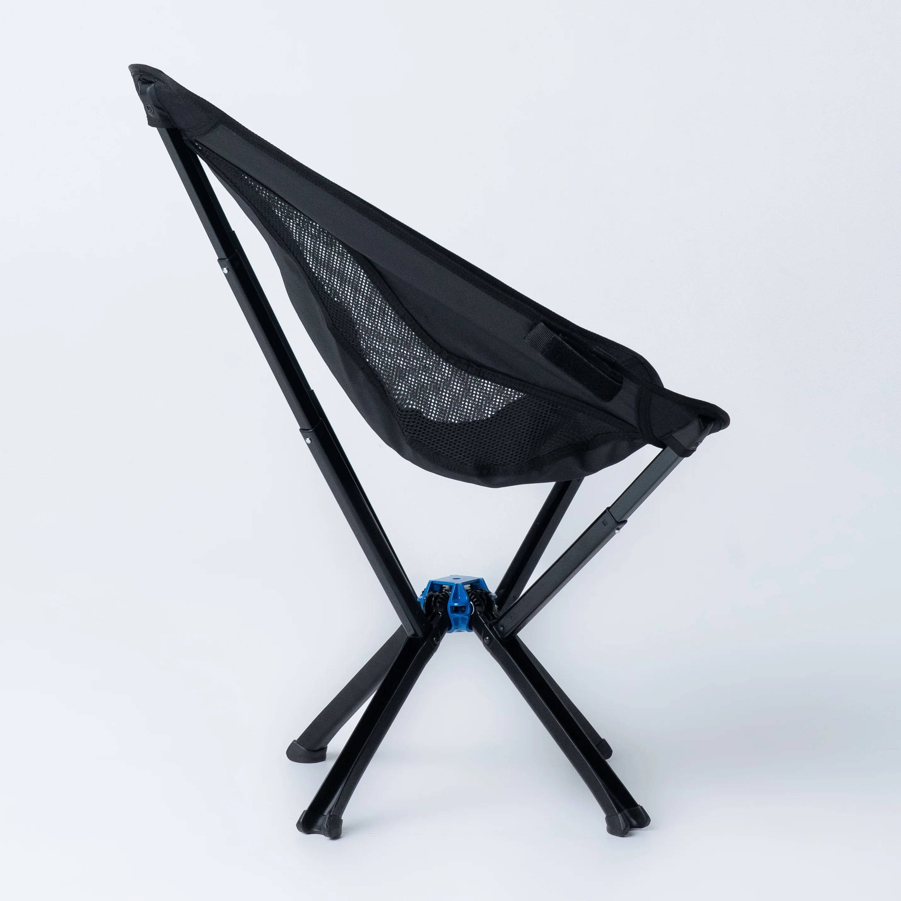 Quick Fold Lightweight Chair - Image 6
